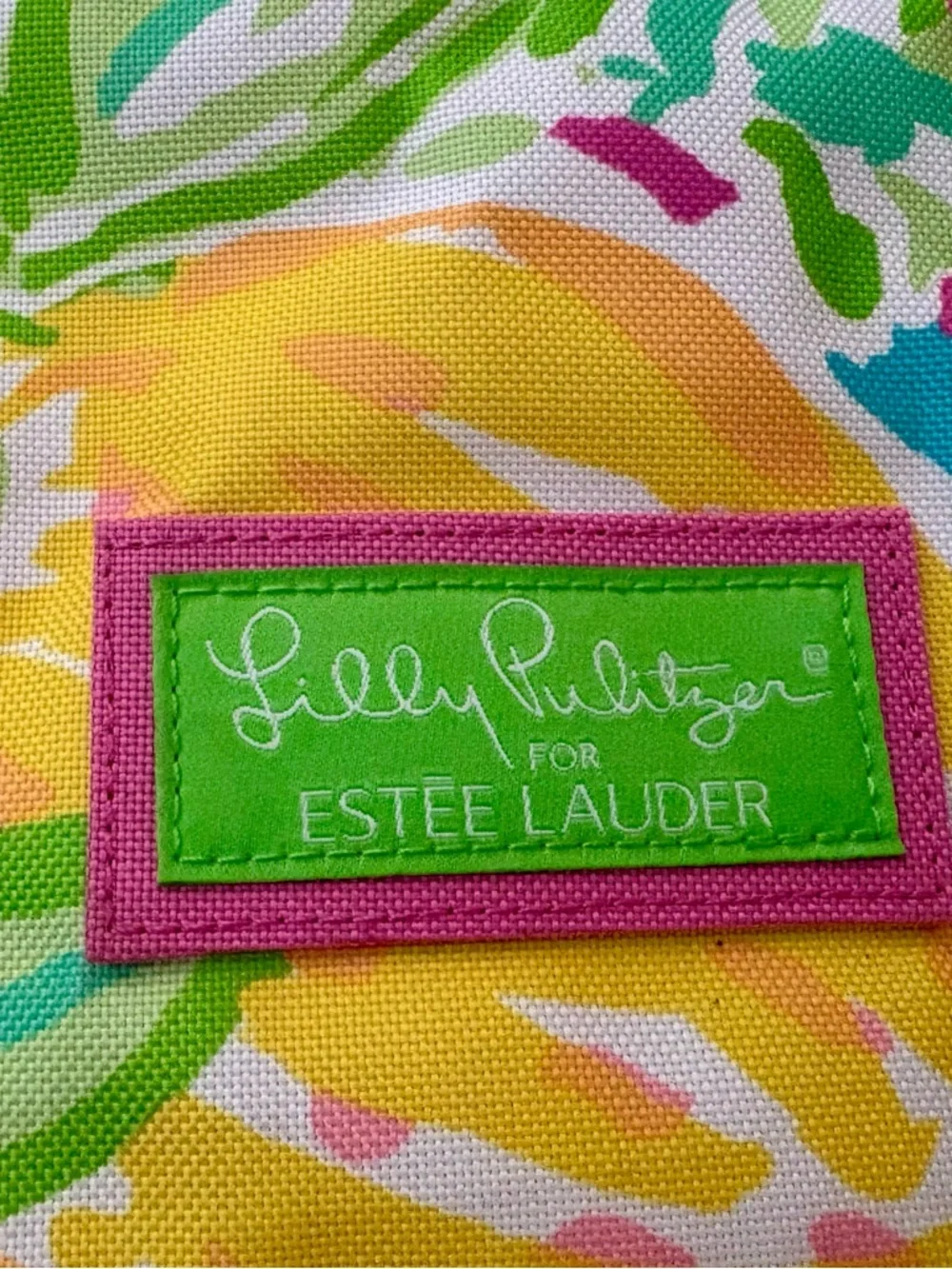 Lilly Pulitzer Estée Lauder Lemon Print Tote Bag - Picture 3 of 7